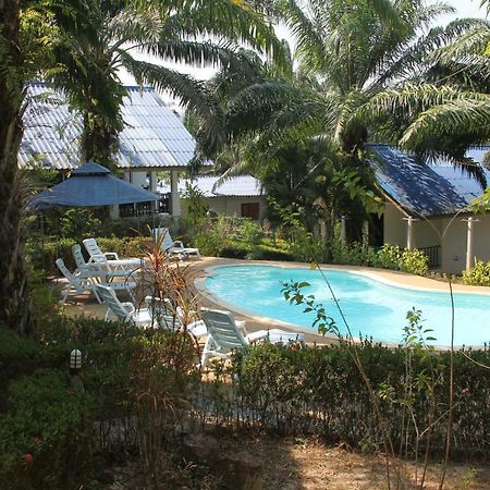 Groovy Bungalows Ao Nang Exterior photo